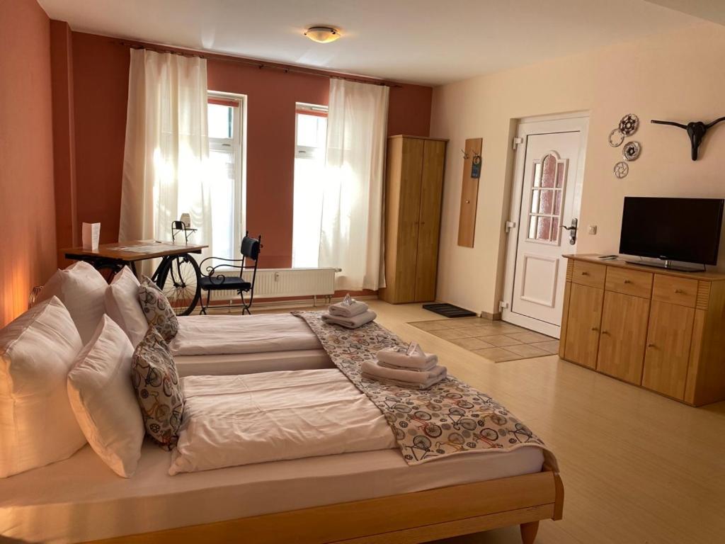 Hotel-Pension Mandy - Adults Only Senftenberg Zewnętrze zdjęcie