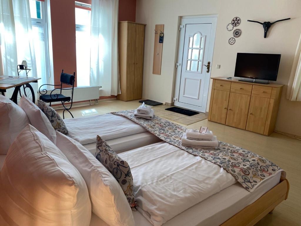 Hotel-Pension Mandy - Adults Only Senftenberg Zewnętrze zdjęcie